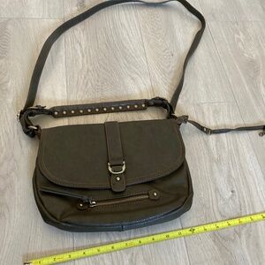 Naturalizer Faux Vegan Leather Purse Many pockets